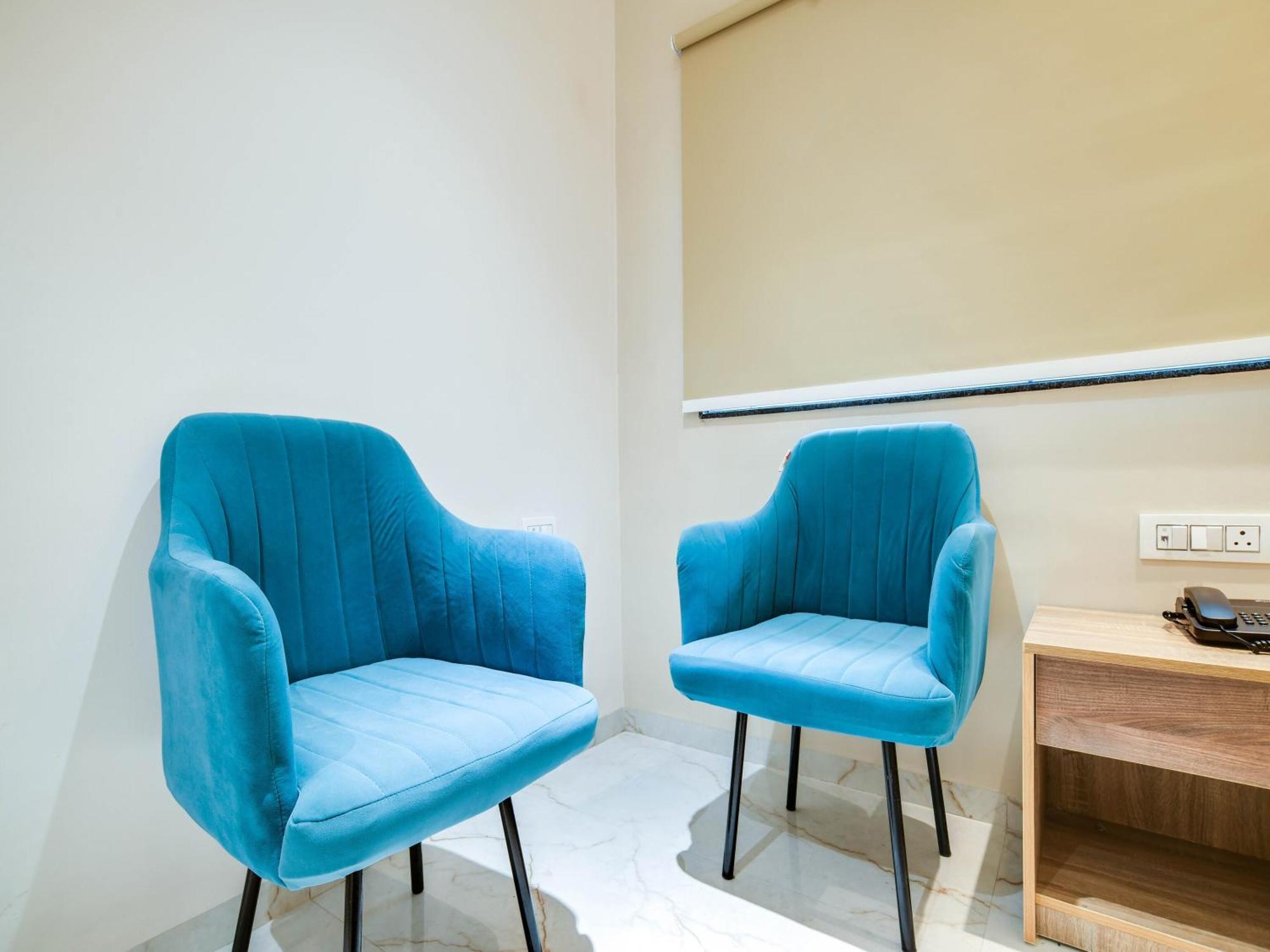 Collection O Hotel Mint إندور المظهر الخارجي الصورة